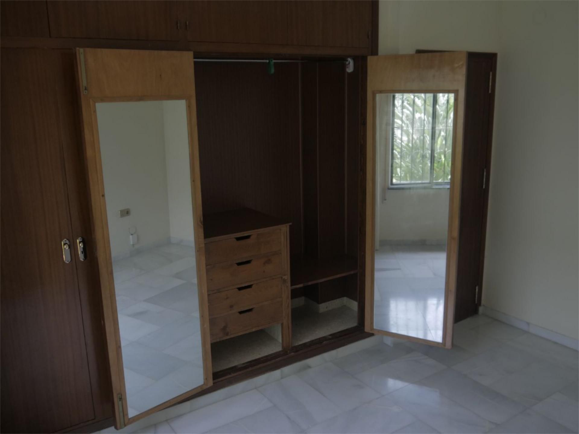 Chalet en  Calle Don Diego de Miranda 6 - Foto 36