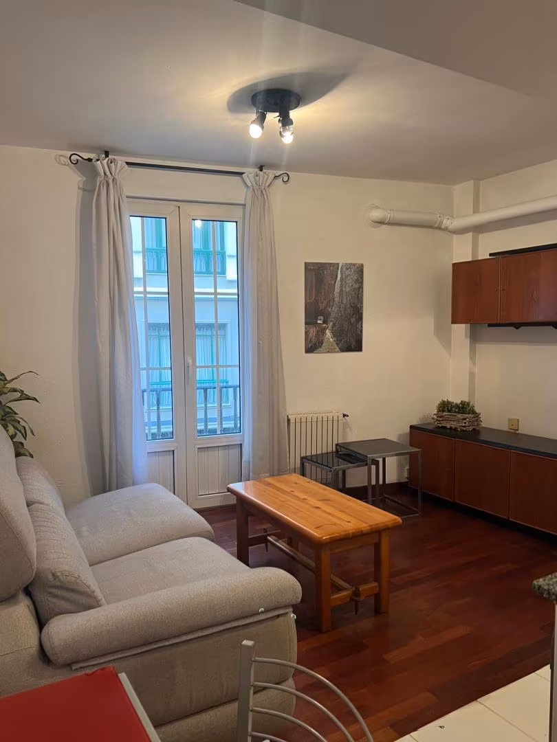 Piso en  Calle Francisco de Quevedo 5 - Foto 2