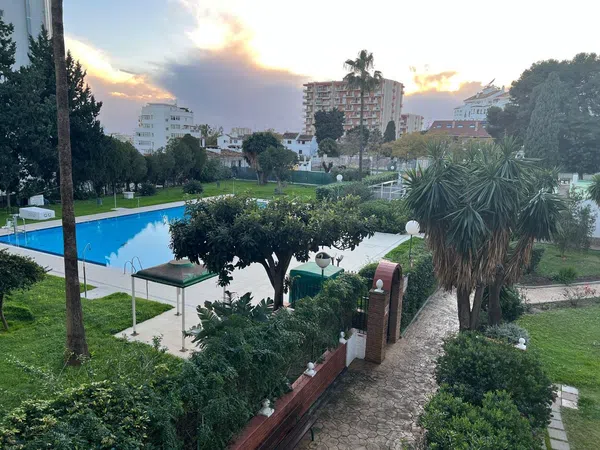 Piso en avenida de la Telefónica, 15 - Foto 6