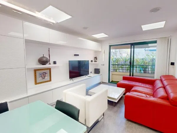 Piso en avenida Ricardo Soriano, 20 - Foto 1