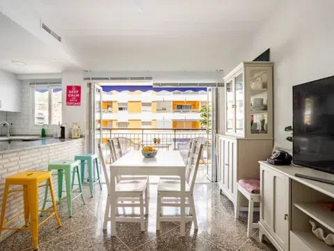 Piso en avenida Blasco Ibáñez, 4