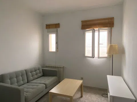 Piso en calle de García Luna, 1