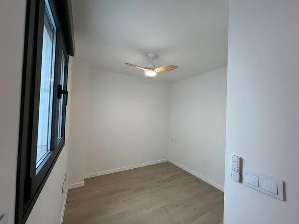 Piso en avenida de los Guindos, 20 - Foto 12