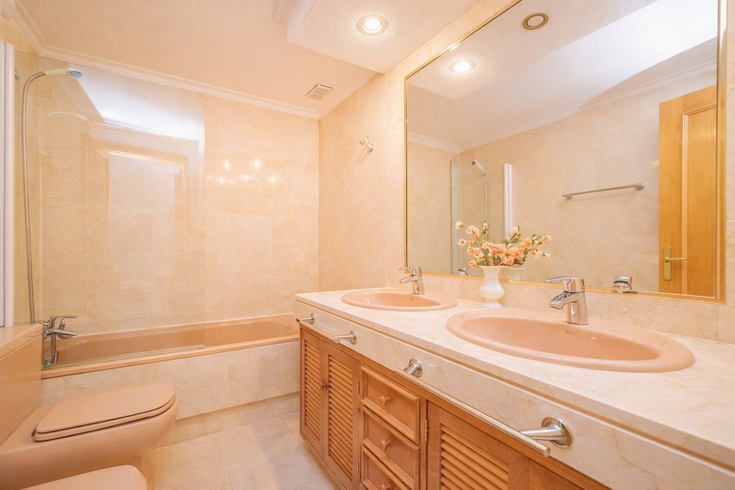 Chalet adosado en Urb. nuevo gales Barrio Monte Rozas - Foto 16