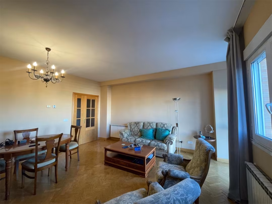 Piso en  Avenida de Camilo José Cela 11 - Foto 6