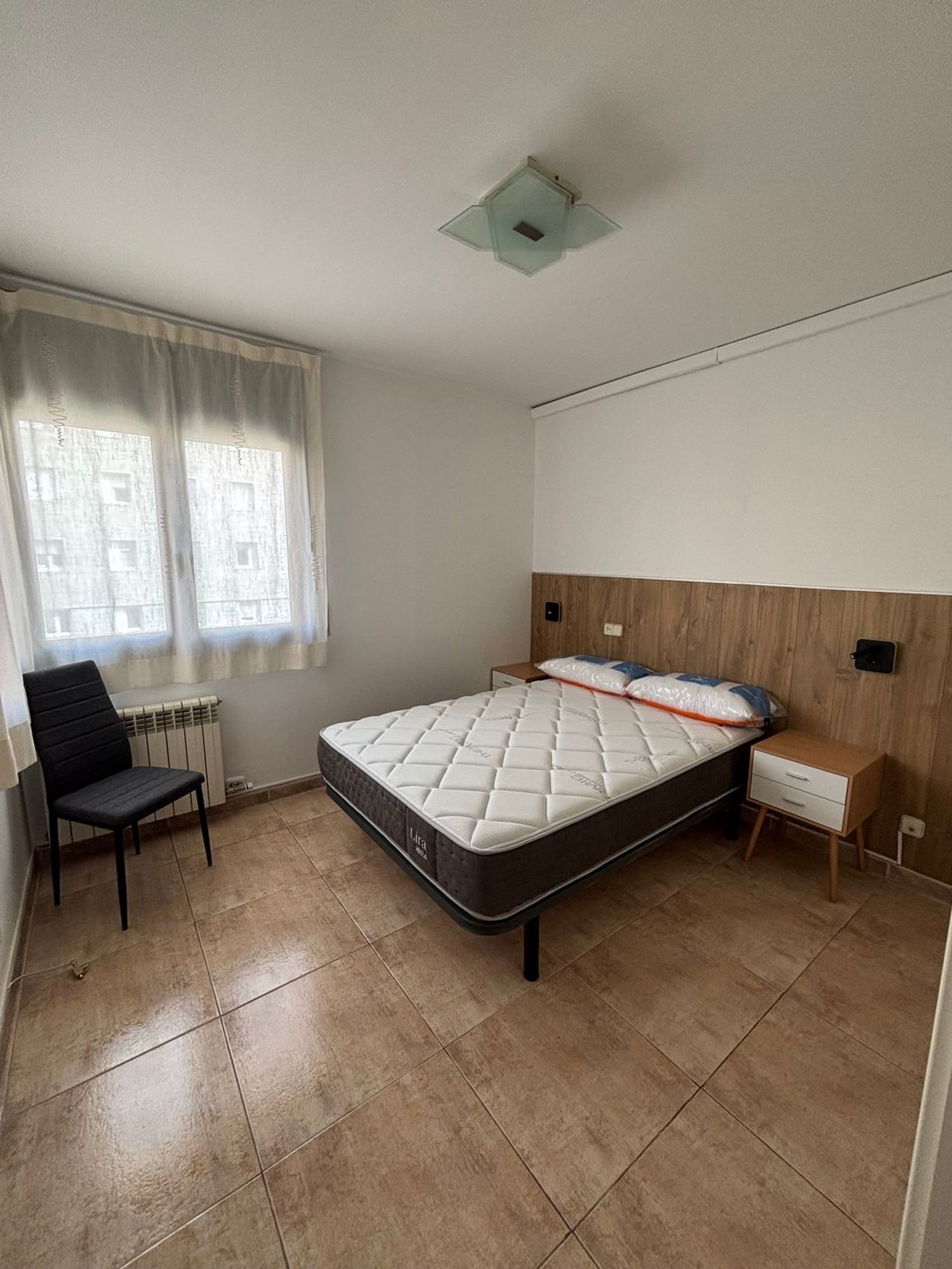 Piso en Calle Valentí Almirall, 17, Centre Històric, Centre Històric - Foto 8