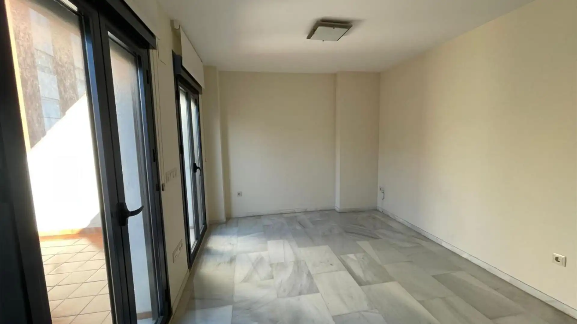 Piso en  Calle Marbella 3 - Foto 3