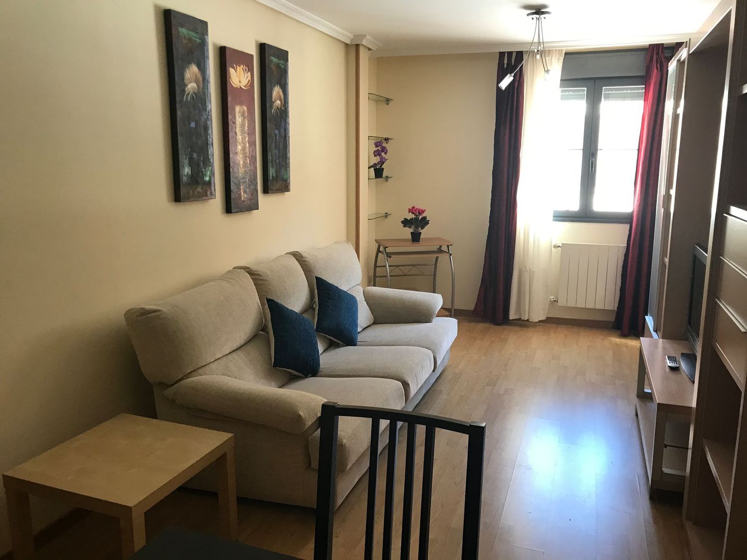 Piso en calle Doctor José María Poveda, 5 - Foto 1