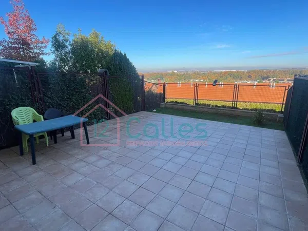 Chalet adosado en Calle Alhambra de Granada s/n, Nuevo Aranjuez-Ciudad de las Artes - Foto 40