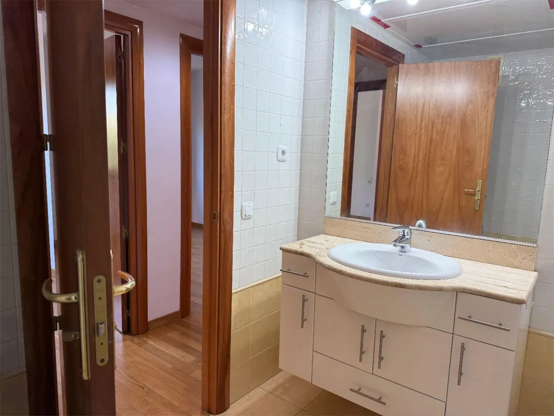 Piso en  Plaça de Maria Vinyes 29 - Foto 13