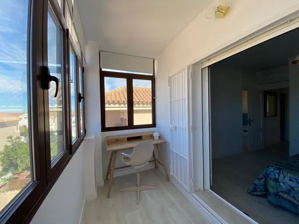 Chalet adosado en Núcleo Urbano - Foto 10