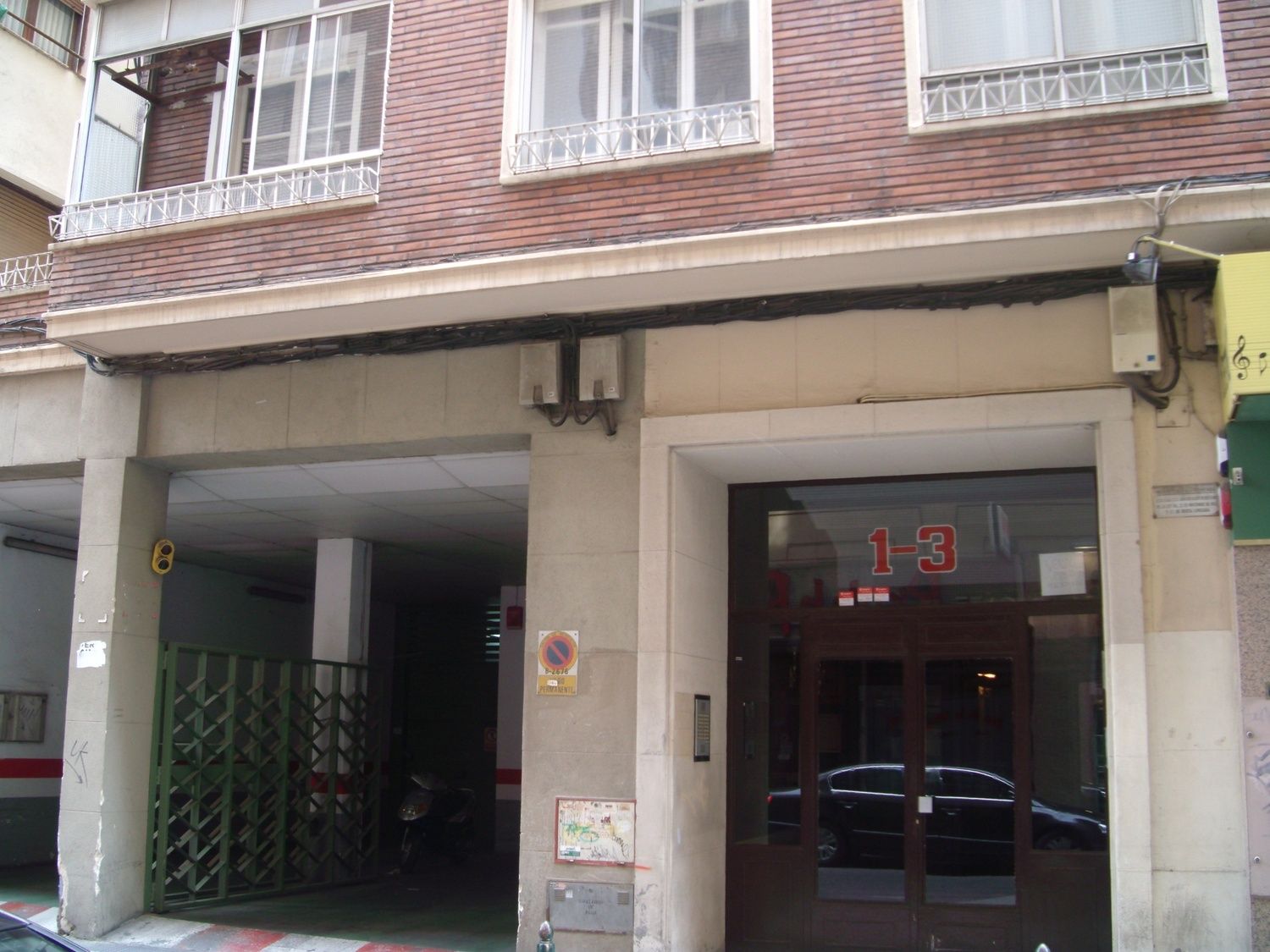 Piso en Calle mariano royo urieta, 1 -3 - Foto 3