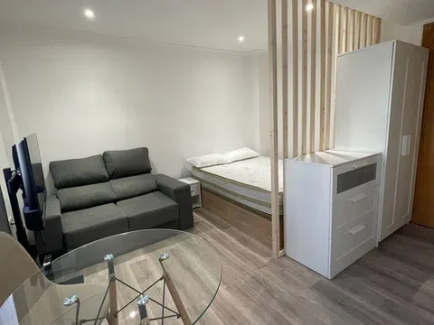 Estudio en avenida del Cid, 97