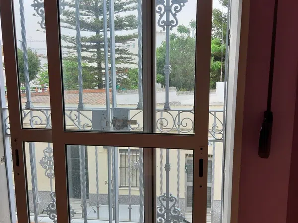 Chalet adosado en Calle Clara Campoamor, 57 - Foto 8