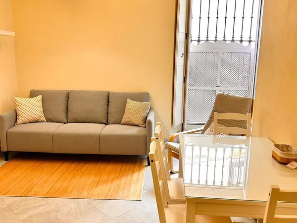 Piso en Calle Corral del Rey, 13 -15, Santa Cruz - Alfalfa - Foto 2