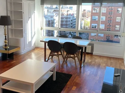 Piso en diego de leon, 69