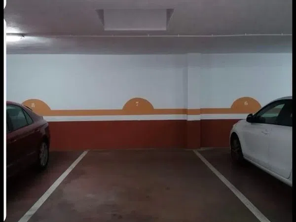 Garaje en Avenida París, 3 - Foto 1