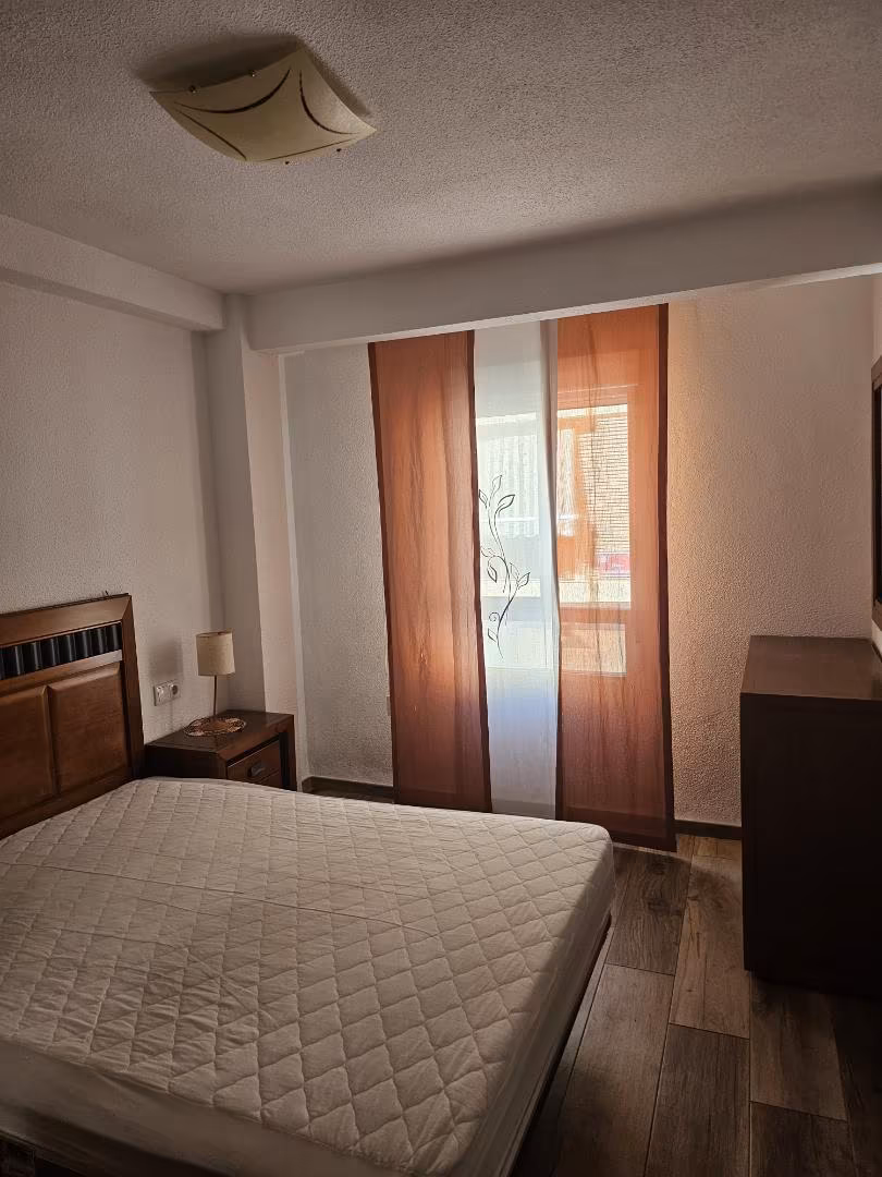 Piso en  Calle Luis Valenzuela 2 - Foto 4