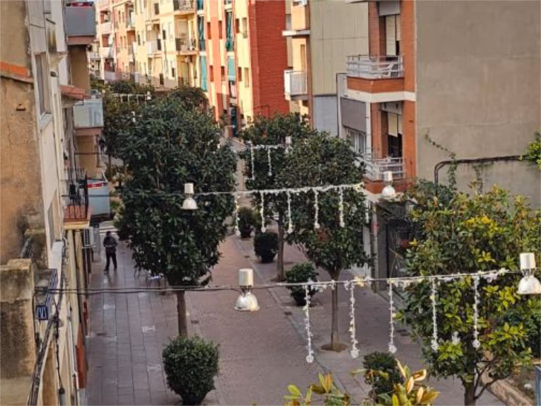 Piso en  Carrer de Baltasar d'Espanya 52 - Foto 2