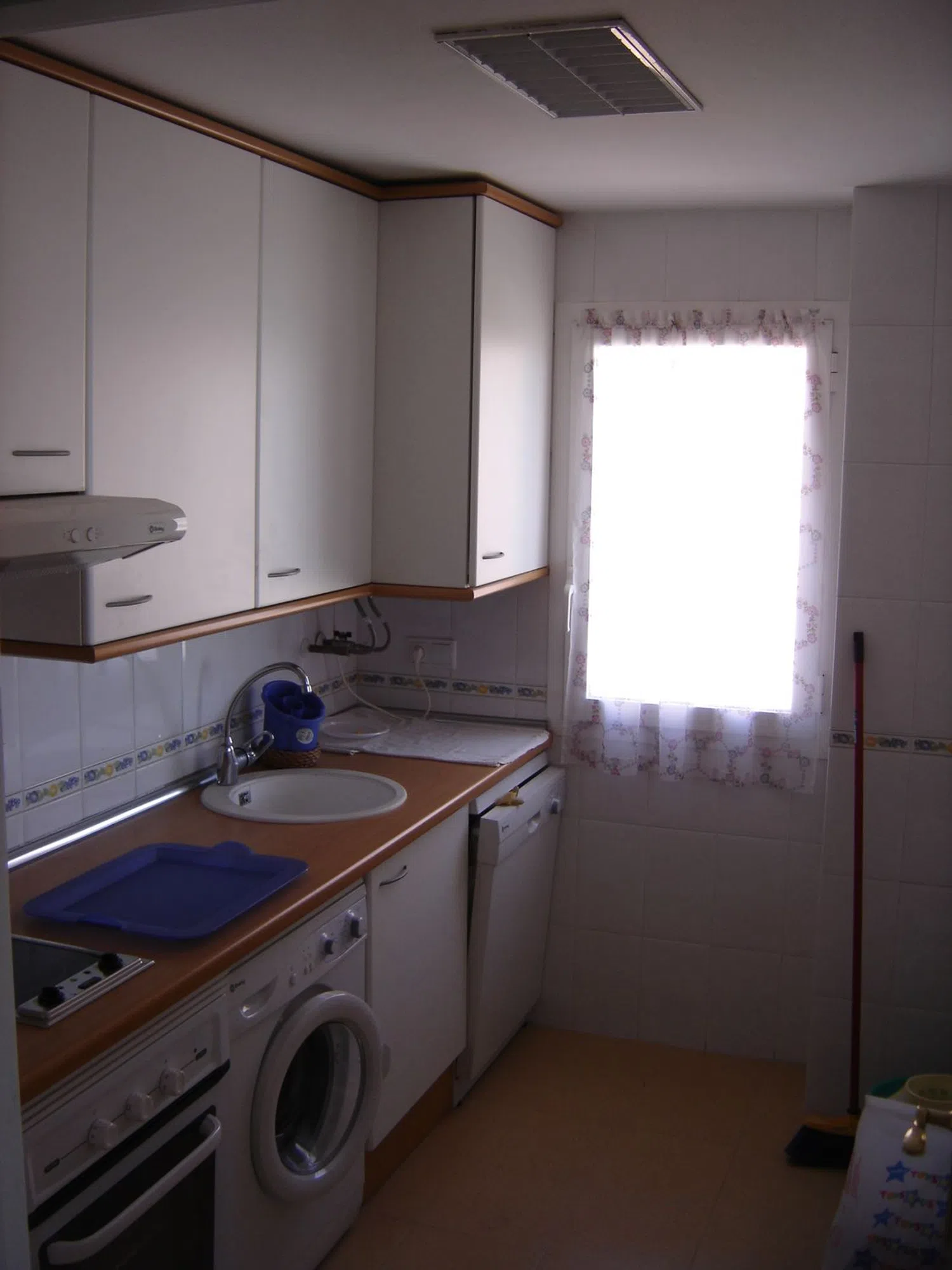 Piso en calle de Julián Camarillo, 59 - Foto 4