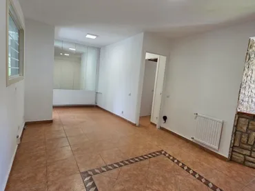Piso en  Calle de La Alcarria 2 - Foto 1
