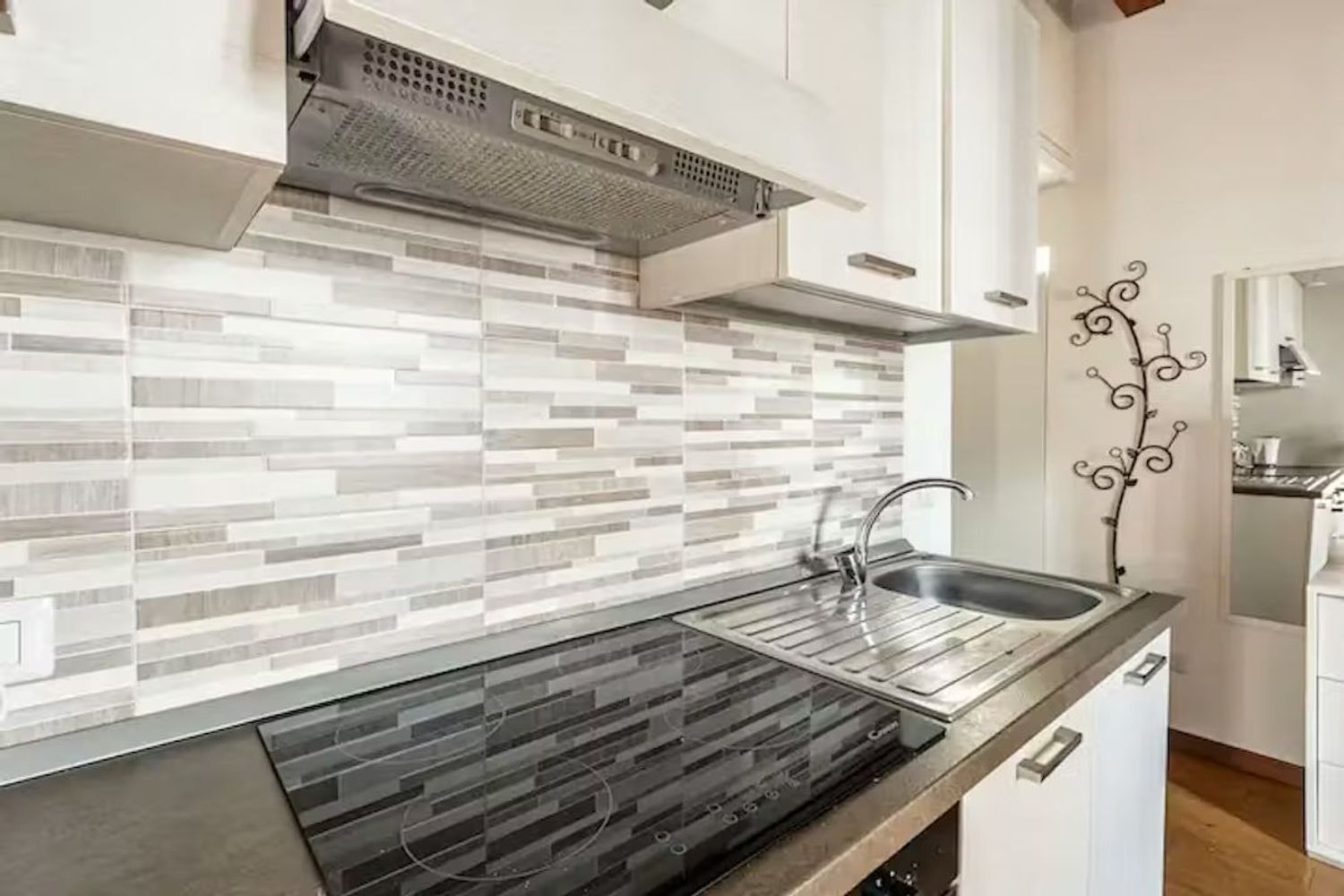 Estudio en calle del Barquillo, 31 - Foto 9