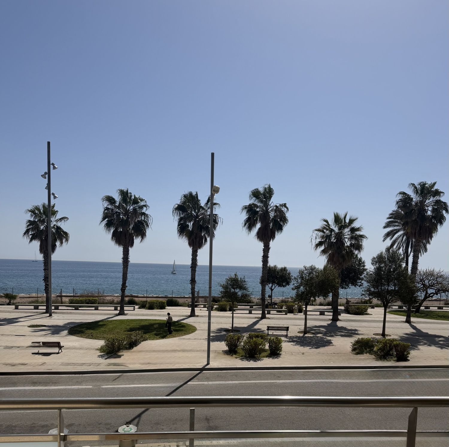 Piso en calle Mar Tirrena, 1 - Foto 1