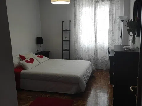 Piso en calle Zerkabarren, 1