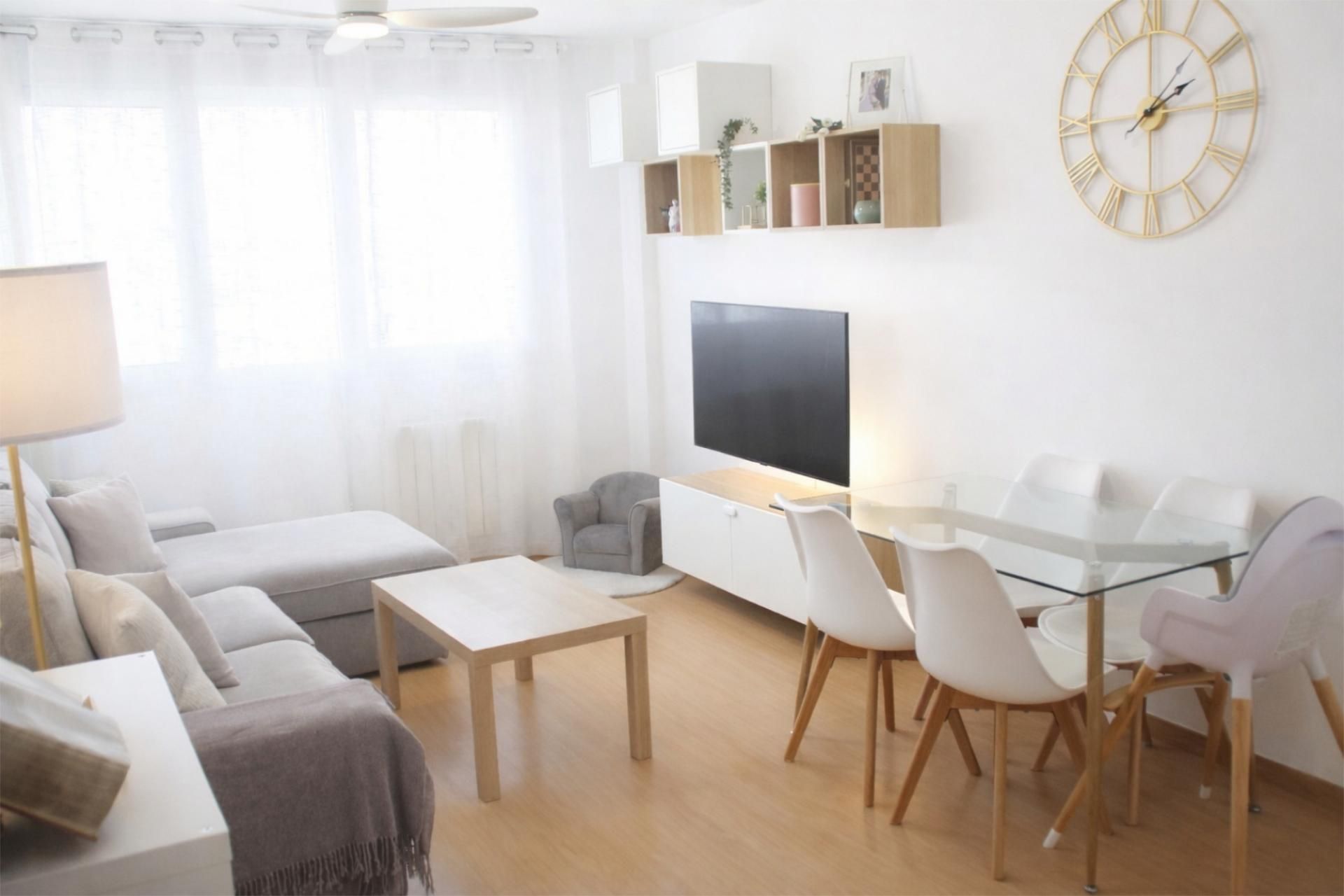 Piso en  Calle del Jacinto 5 - Foto 2