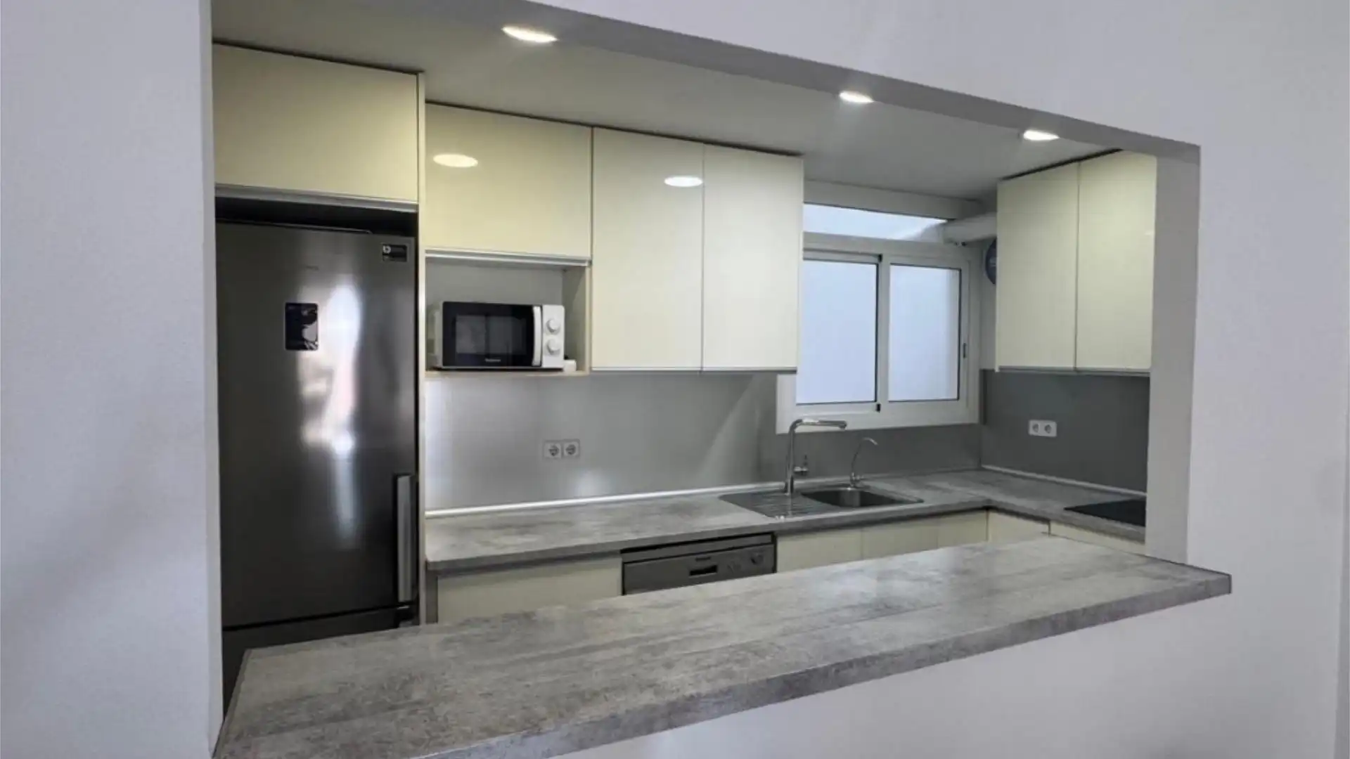 Piso en  Carrer de Joan Batllori 23 - Foto 10