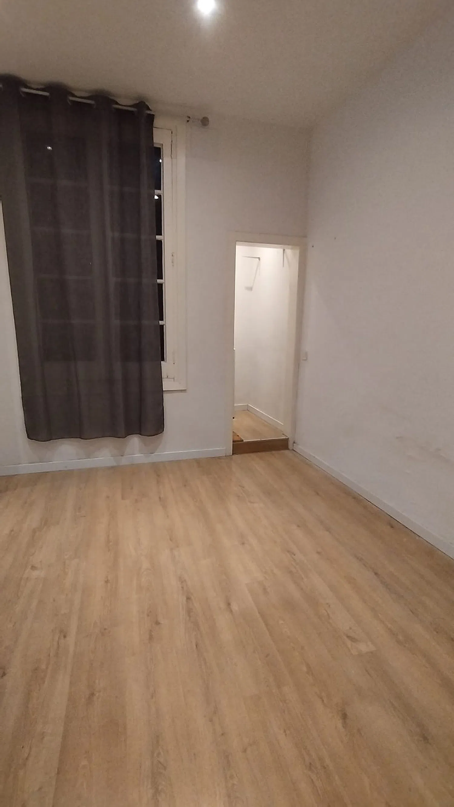 Piso en Barrio El Raval - Foto 5