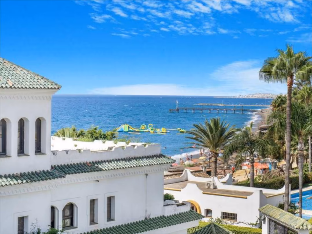 Planta baja en  Paseo Marítimo 5 - Foto 4