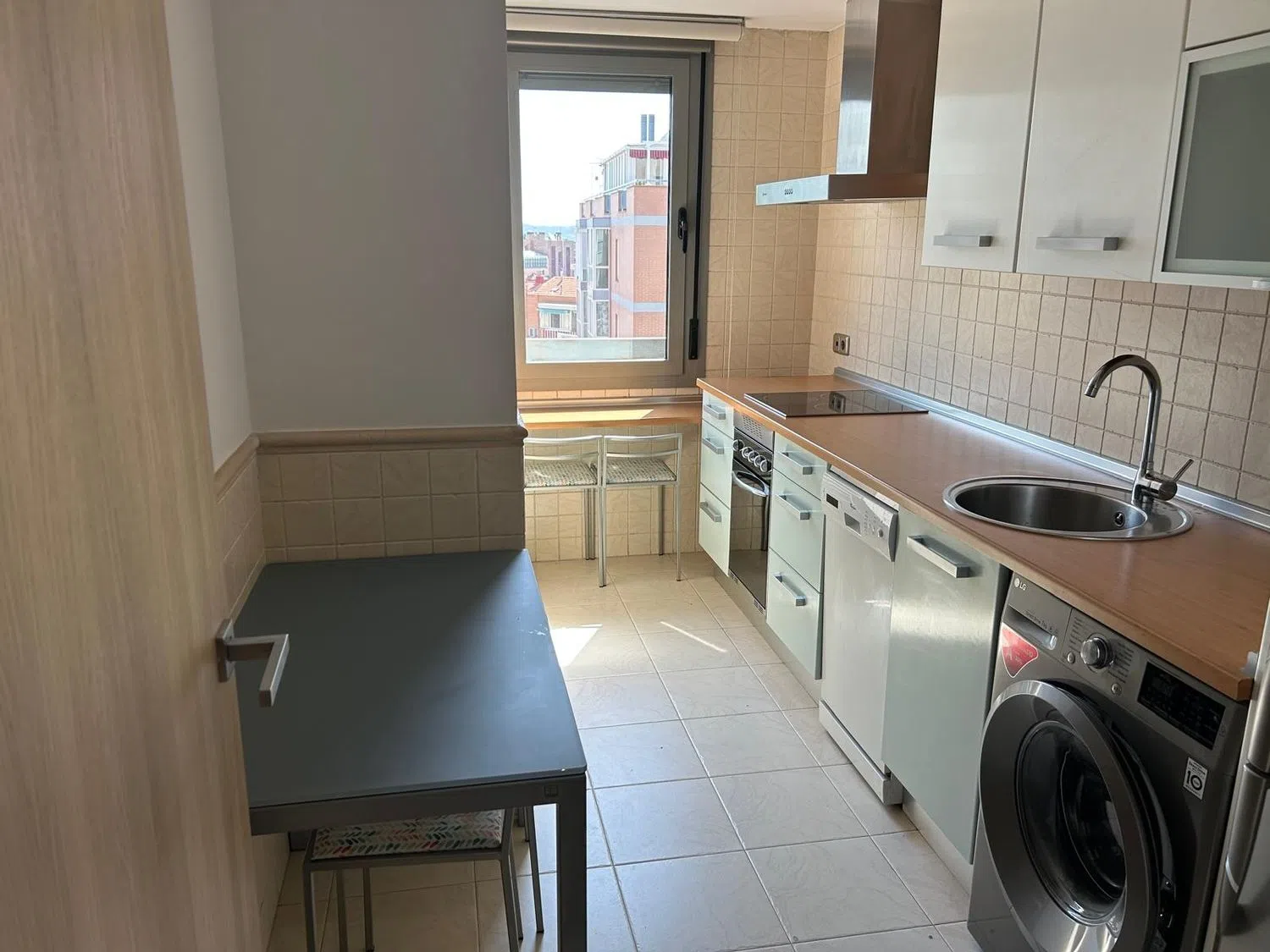 Piso en avenida de Logroño, 335 - Foto 1