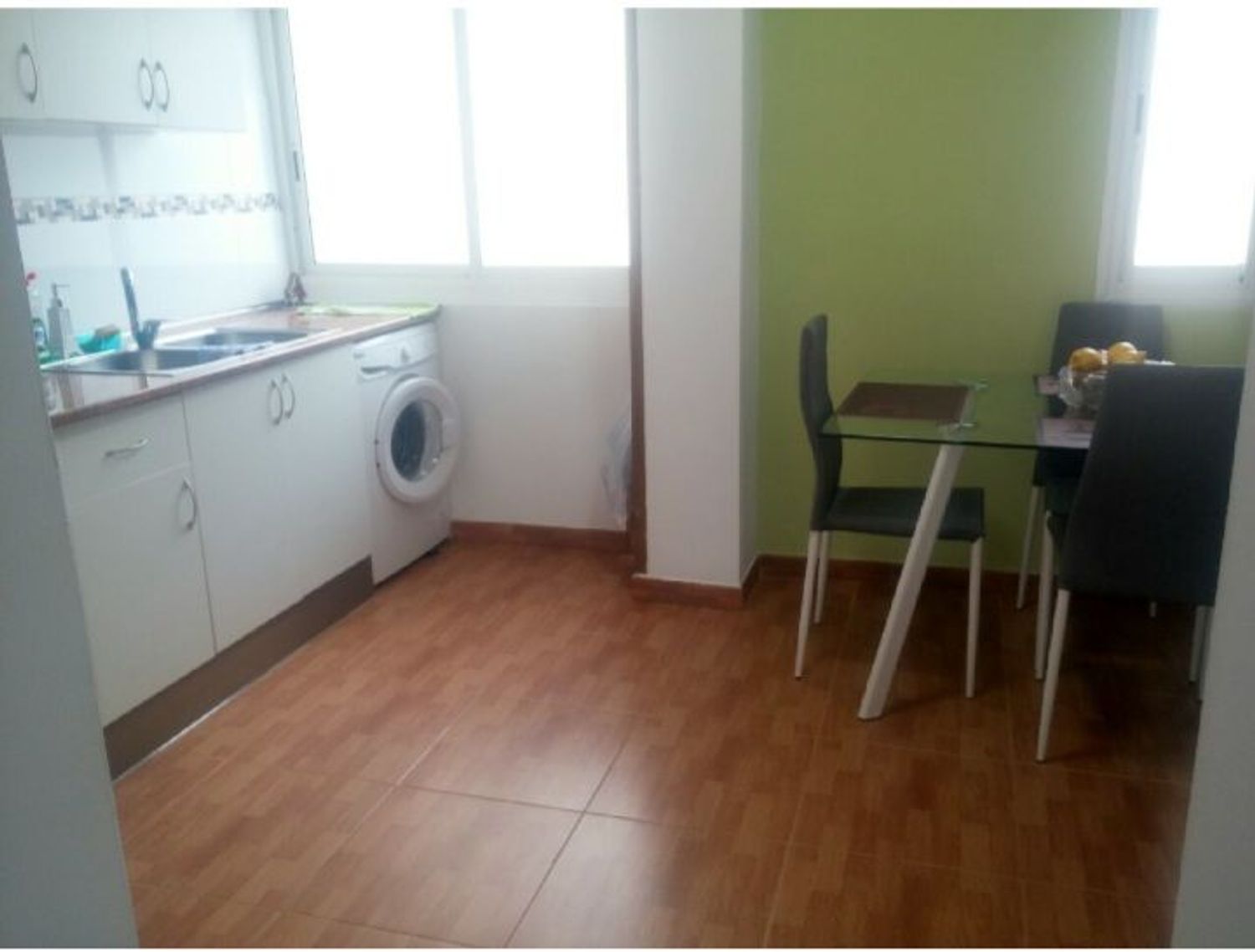 Piso en Barrio Schamann - Rehoyas - Foto 6