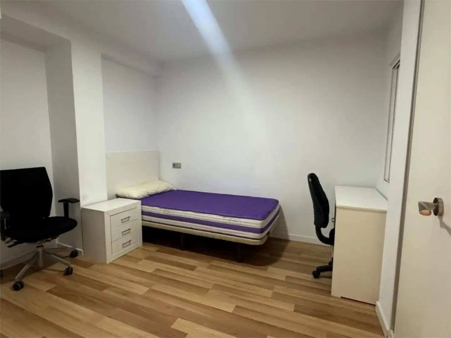 Piso en  Calle Gómez Cortina 8 - Foto 18