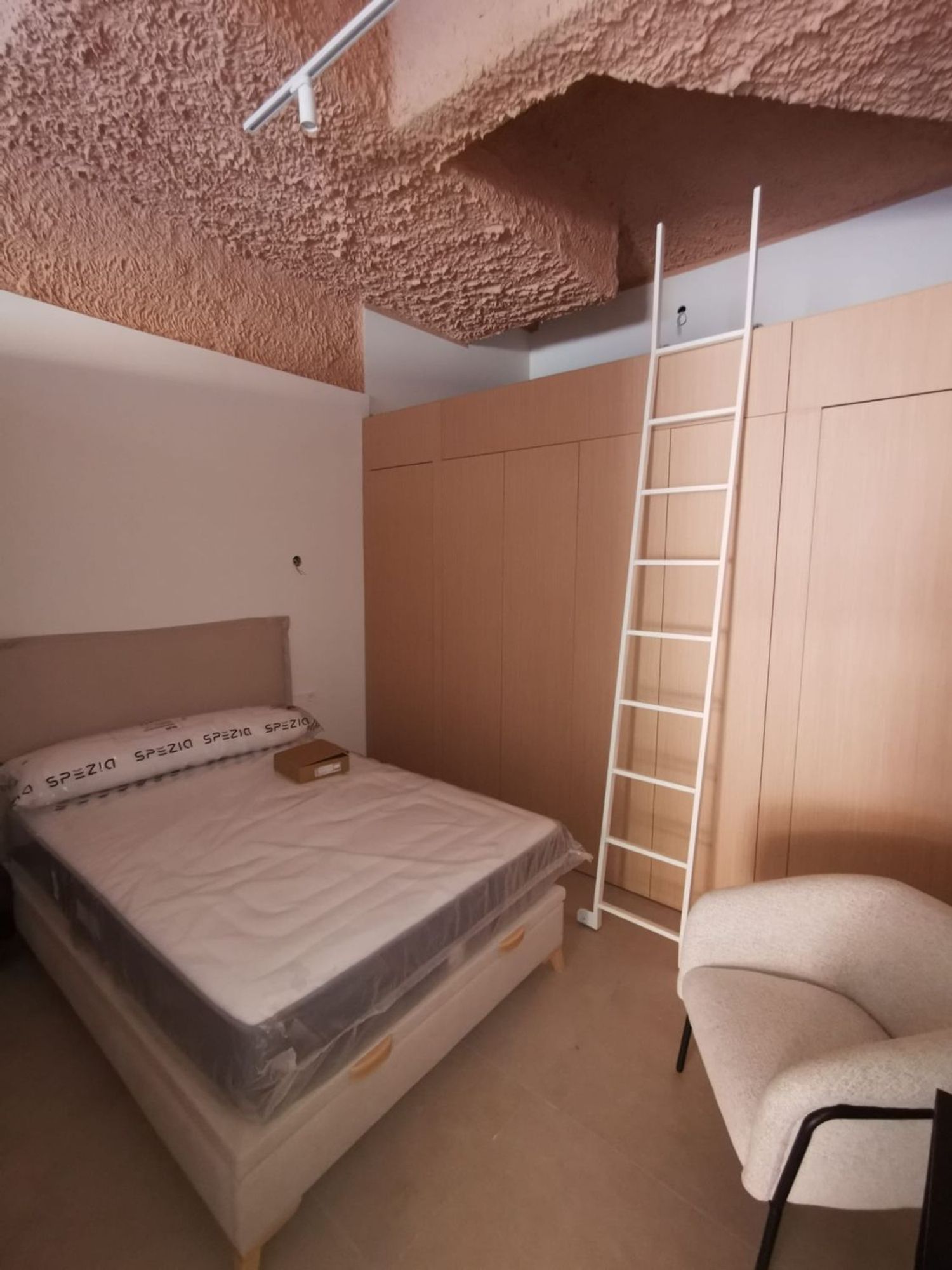 Estudio en Calle Velarde, 29 - Foto 2