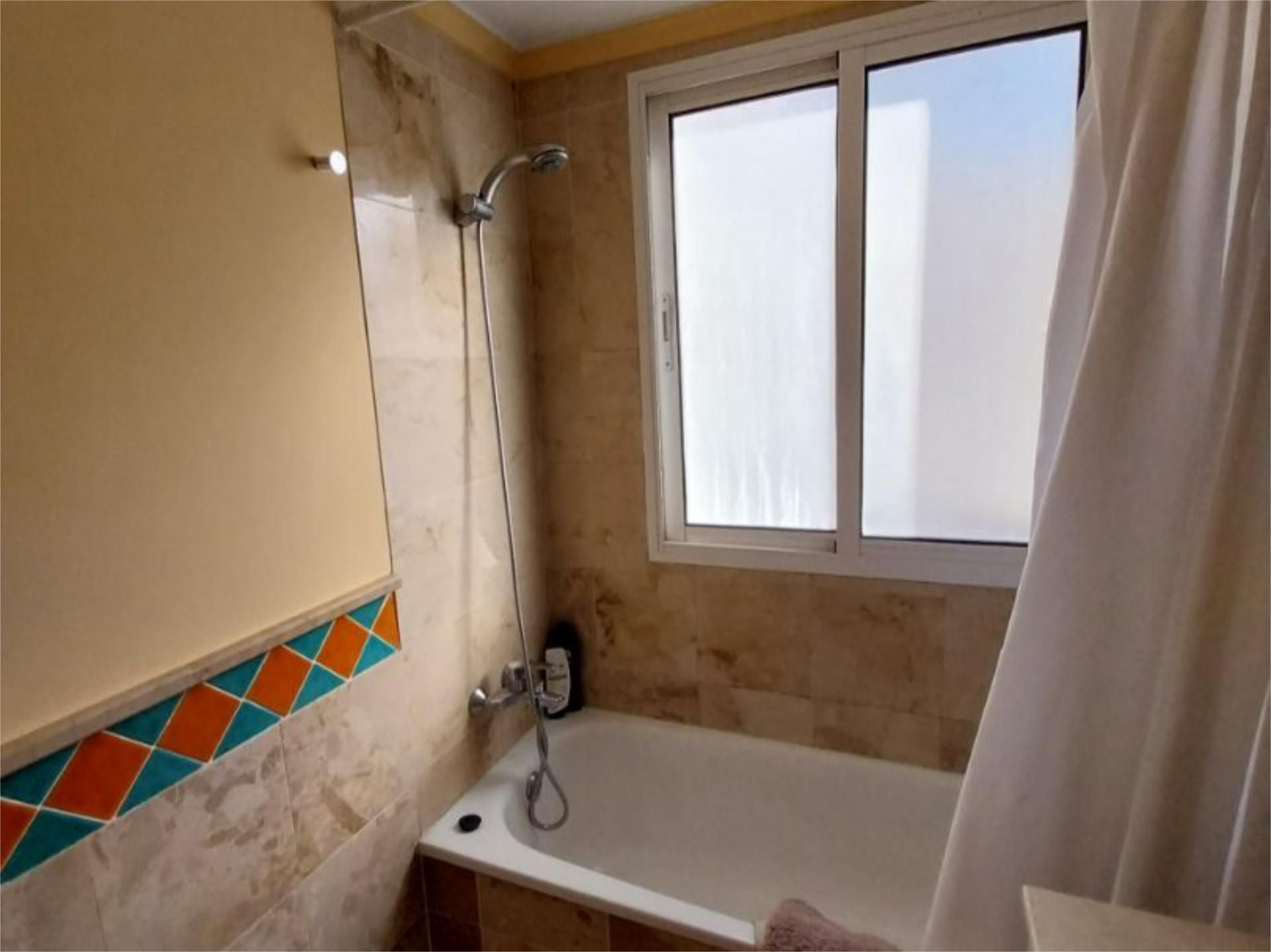 Piso en  Avenida Principe Salman 2 - Foto 23