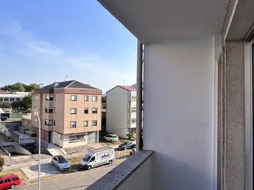 Piso en  Rúa Illa de Man 0 - Foto 5