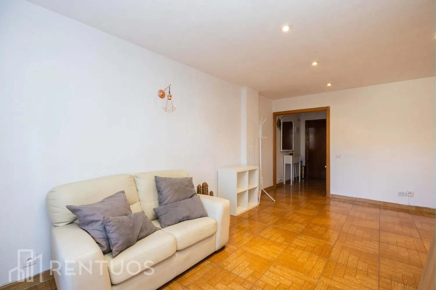 Piso en calle de Ramón Gómez de la Serna - Foto 8