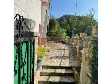 Chalet en  Barrio Barcena 7 - Foto 2