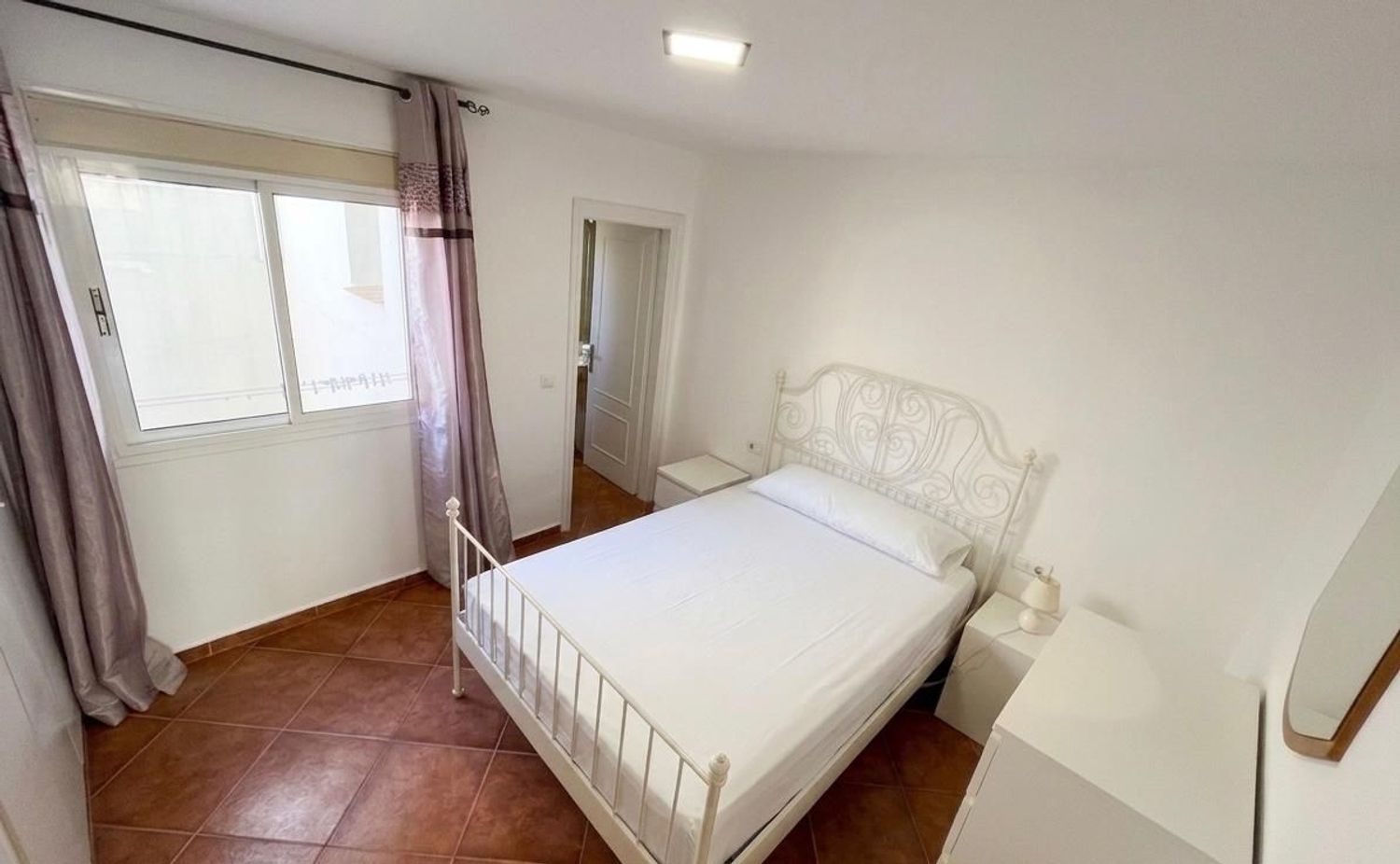 Piso en calle Mendoza, 72 - Foto 1