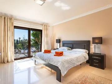 Chalet en  Calle Chipiona 14 - Foto 11