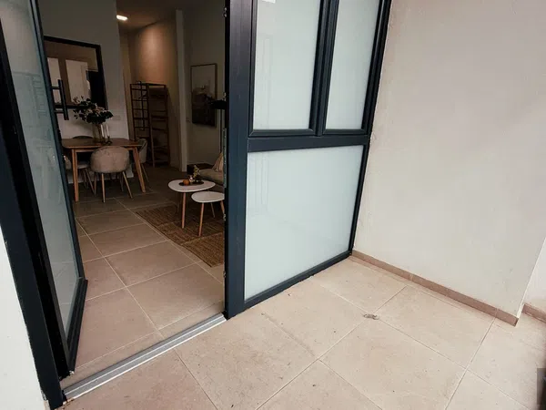 Estudio en Plaza del Pintor Rigoberto Soler - Foto 13