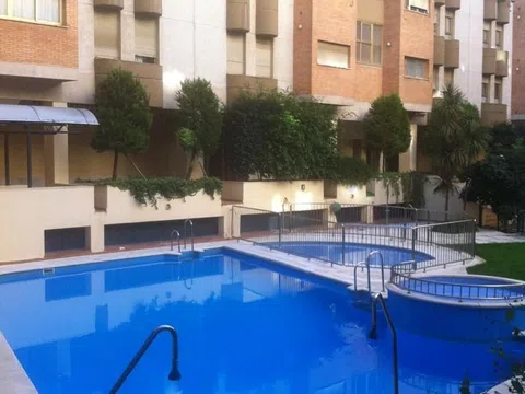 Piso en calle Camilo José Cela, 4