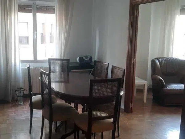 Piso en calle de Jaime el Conquistador, 28