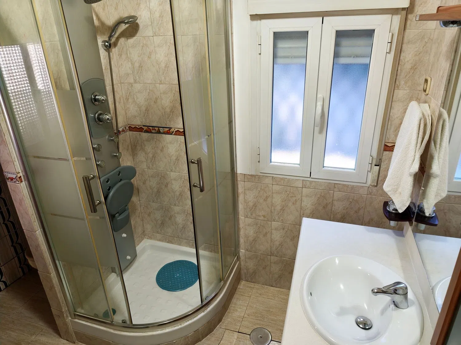 Casa independiente en calle Eugenia del Pozo, 4 - Foto 6