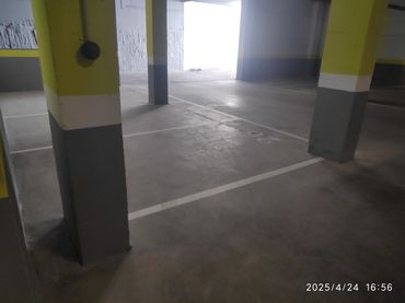 Garaje en  Calle Carril de los Toros 9 - Foto 4
