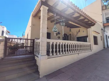 Chalet en  Carrer d'Hernan Cortés 3 - Foto 1