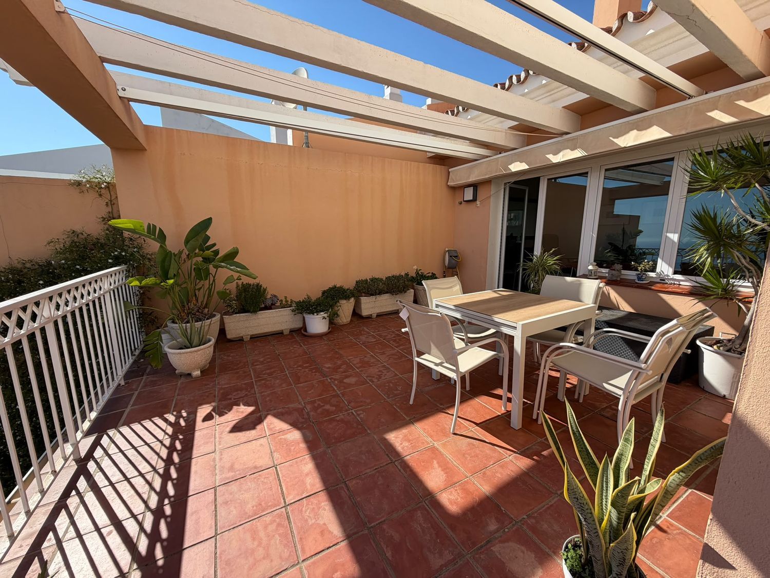 Chalet adosado en Calle Macizo Central, Cerrado de Calderón - Hacienda Paredes - Foto 4