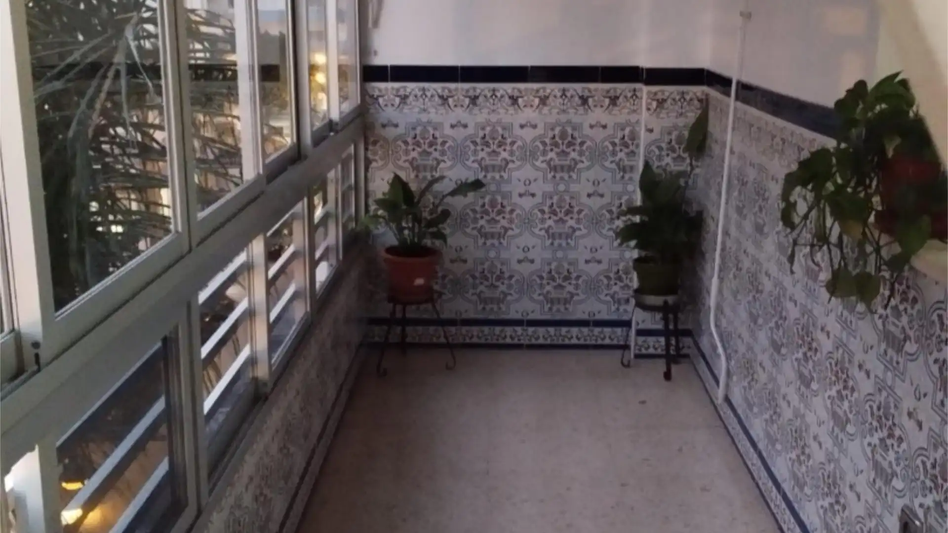 Piso en  Paseo Marítimo de Poniente N 39 - Foto 2